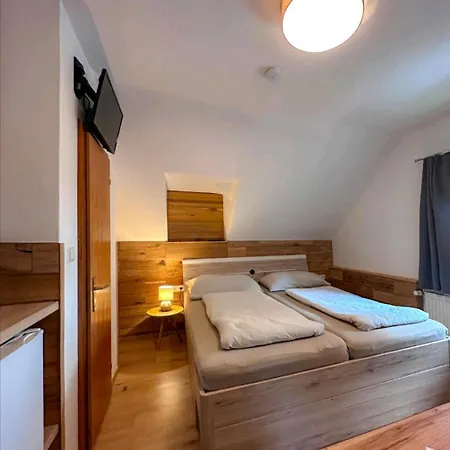 Haus Binder Apartment Weissensee Exterior photo