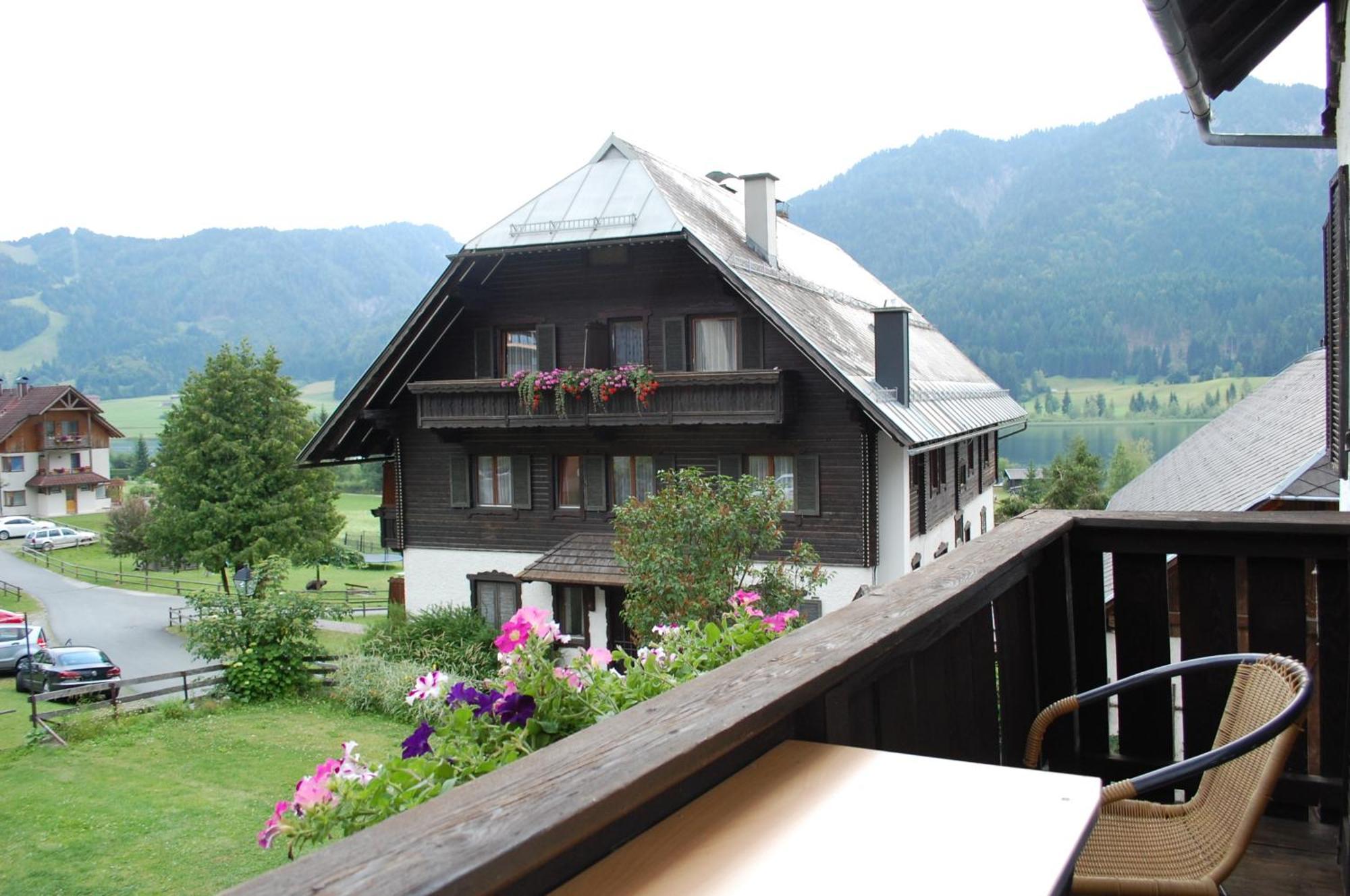 Homestay Haus Binder Weissensee