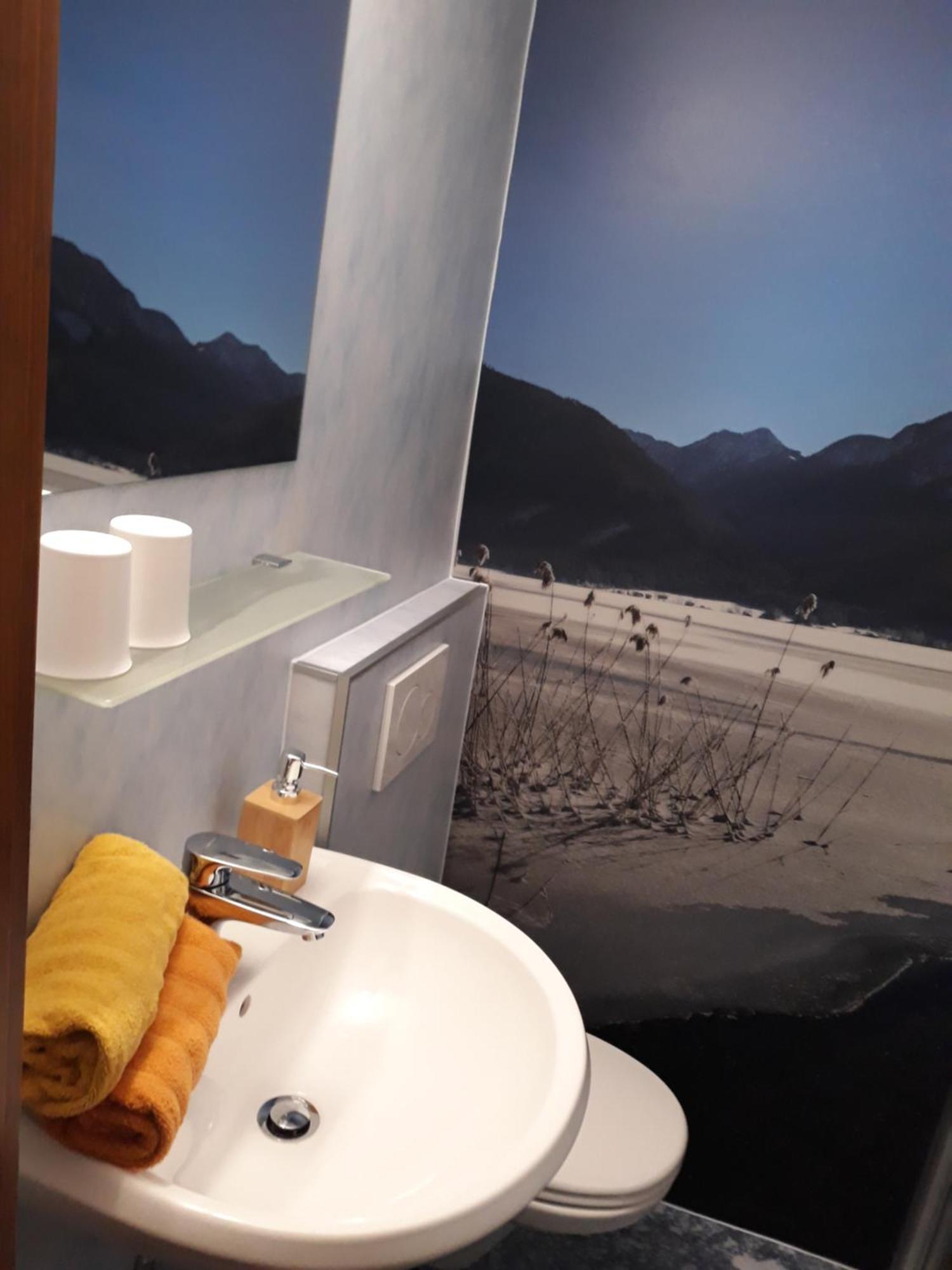 Haus Binder Homestay Weissensee