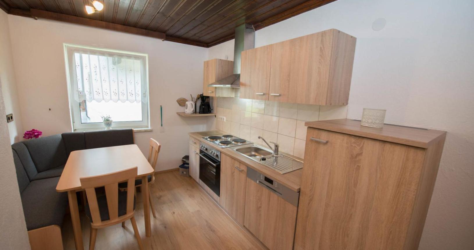 Haus Binder Homestay Weissensee